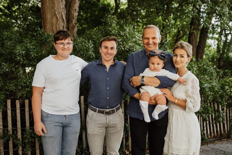 Maksim Grinberg with family in 2024
